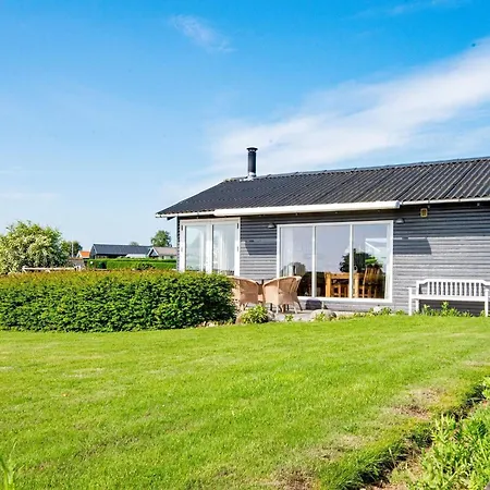 Casa vacanze 5 Person In Hejls