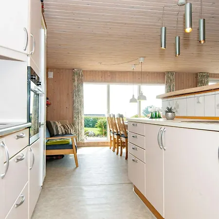 Casa vacanze 5 Person In Hejls